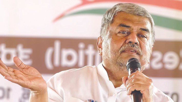 Hariprasad Targets Modi Over Religion in Politics, Questions Handling of PSUs