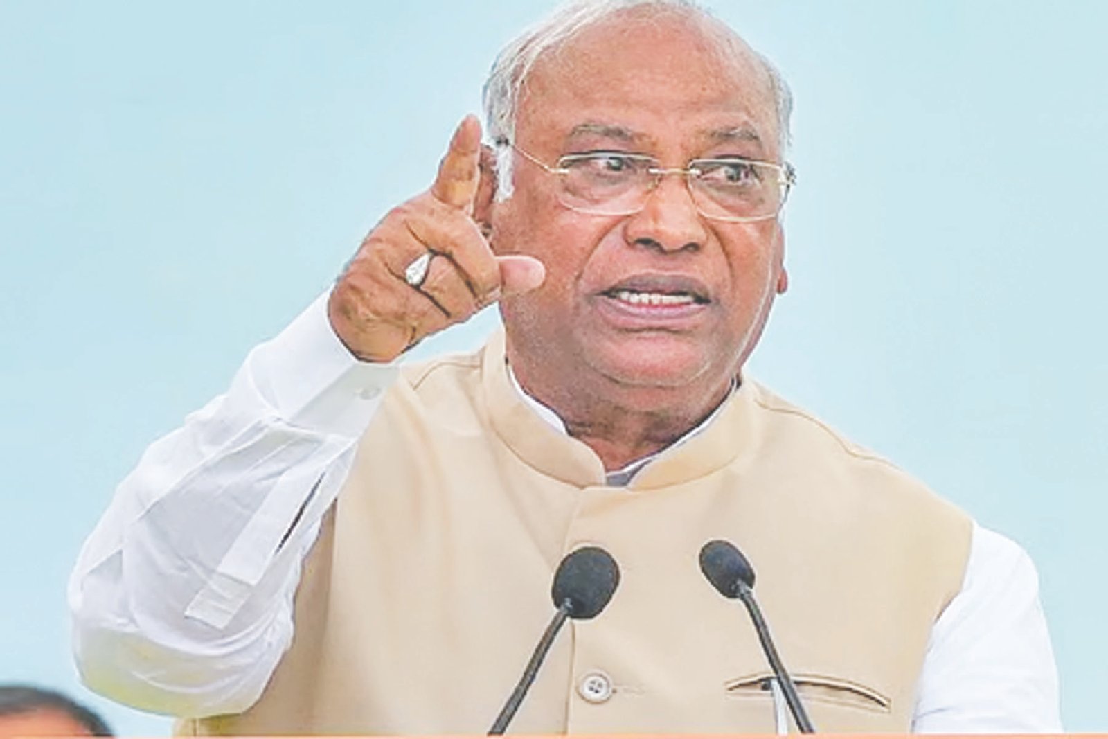 Kharge calls India a ‘Muzzled Democracy’, accuses Modi government of suppressing dissent