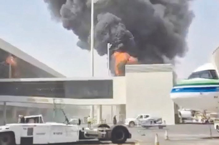 Houthi Missile Attack on Riyadh Airport Kills 12, Injures 309; Flights Disrupted