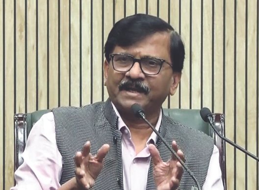 Sanjay Raut Seeks ED Probe into Alleged Rs 500-Crore Scam Involving Eknath Shinde, Son and BJP Leaders
