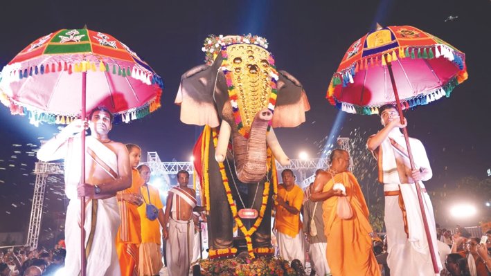 Adivi Sesh gifts mechanical elephant to ISKCON temple in Visakhapatnam