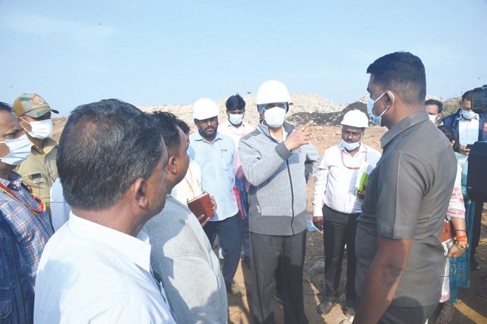 Lokayukta Upa-Lokayukta B Veerappa Inspects Water Purification and Waste Disposal Units in Belagavi